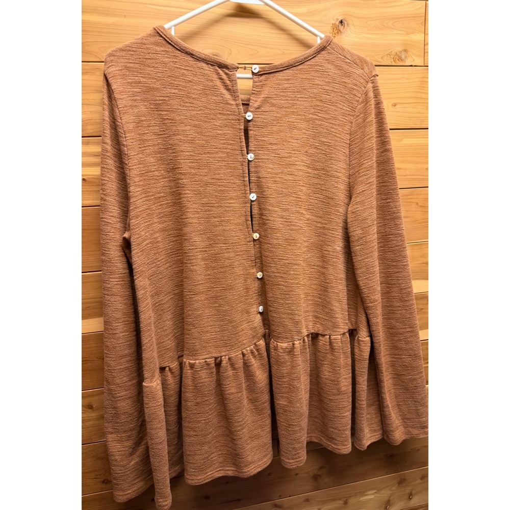 Easel Womens SMALL Rust Brown Textured Knit Peplum Babydoll Button Back Top - Picture 5 of 8